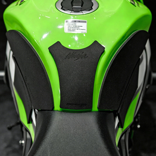 Kawasaki Ninja ZX-6R Tank Grip Pads – High-Performance Thickened Body Protection Decals