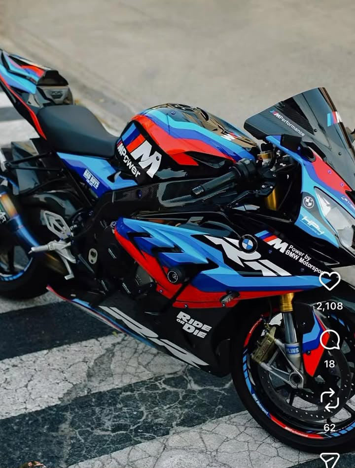2018 BMW S1000RR Premium Custom Graphics